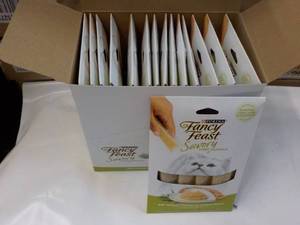 15 ct Purina Fancy Feast Savory Cat...