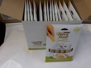15 ct Purina Fancy Feast Savory Cat...