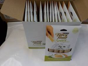 15 ct Purina Fancy Feast Savory Cat...