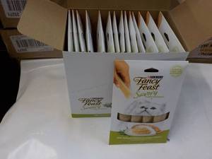 15 ct Purina Fancy Feast Savory Cat...