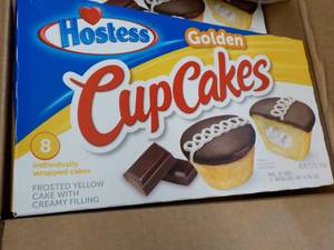 8 ct Box 8 each Hostess Golden Cupc...