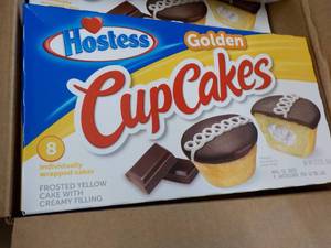 8 ct Box 8 each Hostess Golden Cupc...