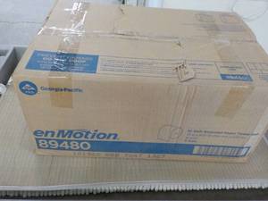 En Motion 6 rolls 10 Brown Paper T...