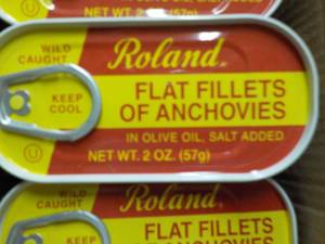 25 ct 2 oz Tins Roland Flat Fillets...