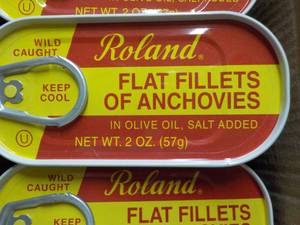 25 ct 2 oz Tins Roland Flat Fillets...