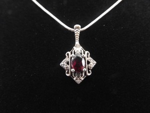 lot 11 image: .925 Sterling Silver Oval Cut Garnet Pendant Necklace