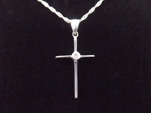lot 19 image: .925 Sterling Silver Christian Crystal Cross Pendant Necklace