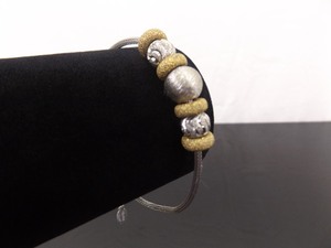 lot 43 image: .925 Sterling Silver Adjustable Gripping Slide Bead Bracelet