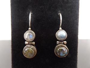 lot 85 image: .925 Sterling Silver Labradorite and Moonstone Cabochon Hinged Hook Earrings