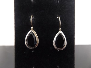 lot 91 image: .925 Sterling Silver Faceted Onyx Hook Earrings