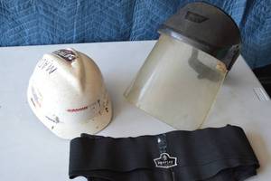 lot 17 image: Willson V20N Face Shield  Graham Penn Co Hard Hat  Proflex Back Brace Size Medium