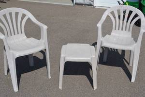 lot 24 image: 3pc Patio Set Plastic Chairs and Side Table
