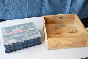 lot 26 image: Handmade Pallet Wood Cratebox- measures 15x15x6, tote of miscellaneous hardware for picture hanging, hooks, screws, lamps, etc.
