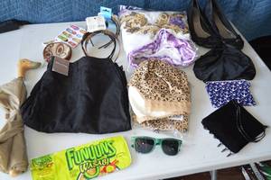 lot 90 image: Assorted Accessories