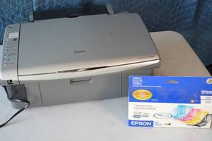 lot 94 image: Epson CX4800 Printer with Ink Cartridges