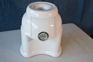 lot 130 image: 3 - 5 Gallon Kissla Water Dispenser