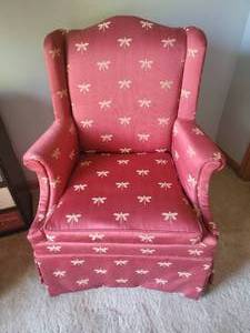 lot 21 image: Dragonfly Upholstered Rolled-Arm Conversation Chairs