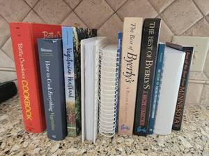lot 128 image: Minnesota Cookbooks