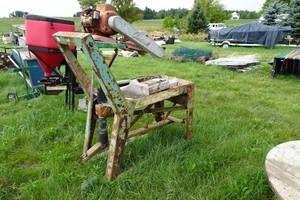 lot 174 image: Antique Cardinal Masonry Saw