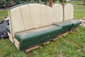 lot 227 image: Restaurant Bench Seating