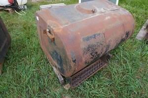 lot 220 image: Steel Tank