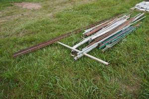 lot 197 image: Assorted Metal Pipe and Posts