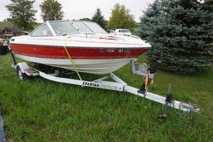 lot 8 image: 1990 Forester 166 Sport Boat with Mercury Inboard Motor