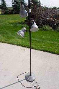 lot 269 image: Floor Lamp