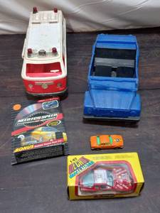 lot 39 image: Collection of Toy Cars