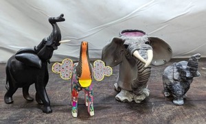 lot 114 image: Collection of 4 Elephants