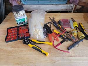 lot 217 image: Electrical Tools, Zip Ties, Wire Nuts and More