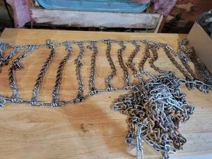lot 229 image: Pair of Tire Chains - NO SHIPPING