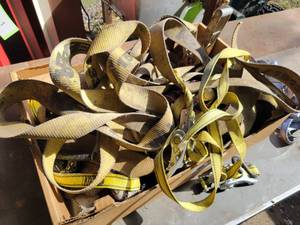 lot 253 image: Large Lot of Assorted Size Load Straps - NO SHIPPING