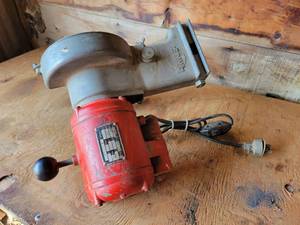 lot 23 image: Stihl Chainsaw Blade Sharpener - Model 856852 - Tested and Works - NO SHIPPING
