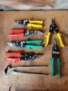 lot 33 image: (6) WISS & Pittsburgh Snips and Diamalloy GG010 10 Blacksmith Farrier