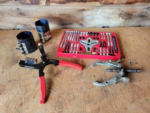 lot 39 image: 46-Piece Bolt Puller Set, Titan 51502 Tubing Bender, CRAFTSMAN 46905 Puller and (2) Piston Ring Compressors