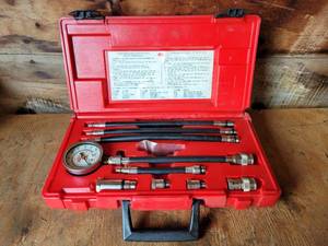 lot 48 image: MAC Tools Compression Test Kit