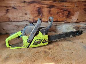 lot 95 image: Poulon 2055 Woodsman 14 Gas Chainsaw - NO SHIPPING