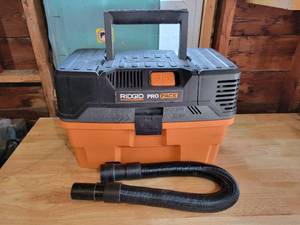 lot 99 image: RIDGID Pro Pack Vacuum - Tested and Works - NO SHIPPING