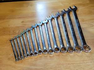 lot 130 image: TEKTON Standard Combination Wrenches - Sizes from 1 to 14
