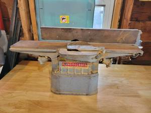 lot 139 image: Delta Rockwell 4 Homecraft Jointer - NO SHIPPING