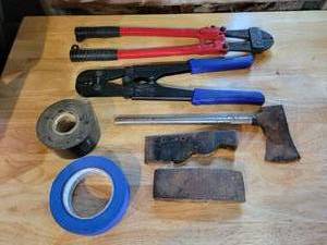 lot 143 image: 18 Bolt Cutter, Hatchets and iWiss Wire Rope Crimping Tool