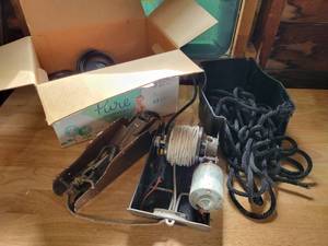 lot 165 image: Electric Minn Kota Boat Anchor Assembly and Box of Clay Targets - NO SHIPPING