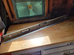 lot 174 image: Johnson 48 Digital Level and Johnson 48 Aluminum Straight Edge - NO SHIPPING