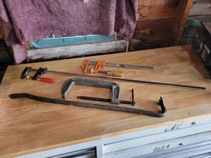 lot 194 image: 8 BABCO C-Clamp, Bar Clamps and Wrecking Bar - NO SHIPPING