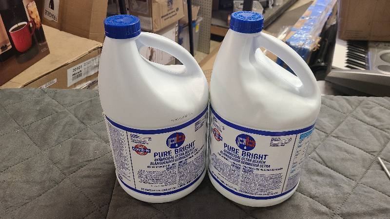 2 Bottles of Pure Bright Bleach