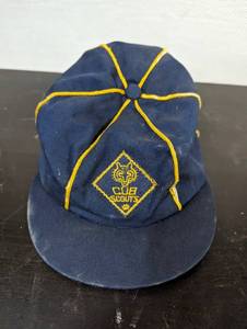 lot 20 image: Cub Scout Hat