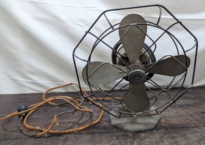 lot 68 image: Rochester Electric Fan