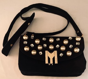 lot 146 image: Four Fine Vintage Handbags
