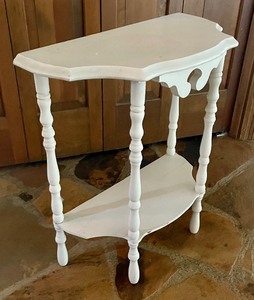 lot 159 image: Vintage White Accent Table